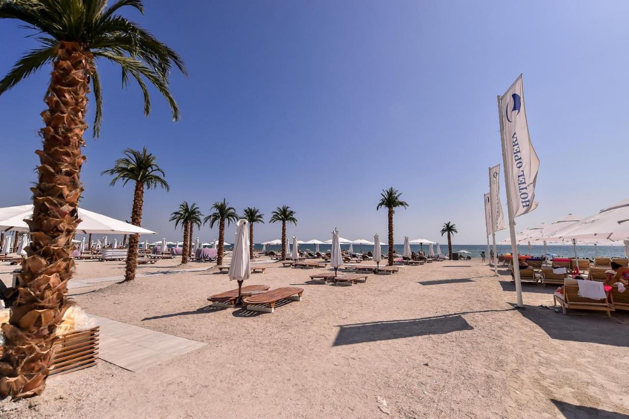 White Tower Private Apartment Beach View Mamaia Exterior photo