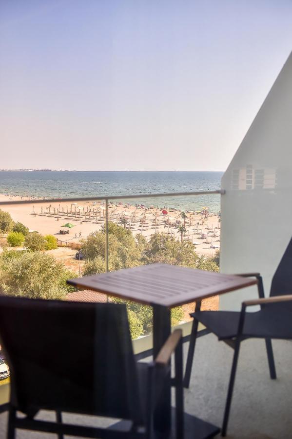 White Tower Private Apartment Beach View Mamaia Exterior photo