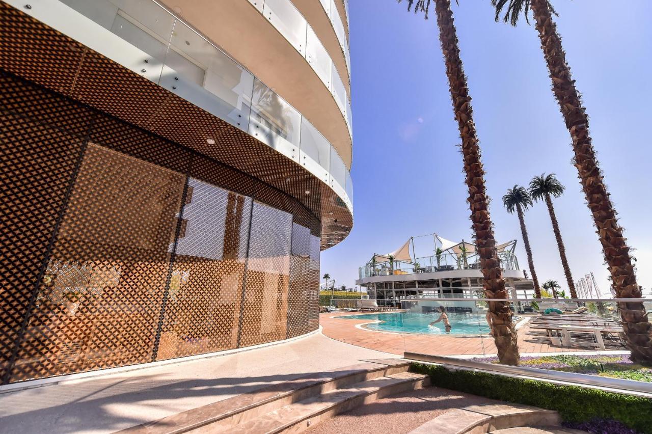 White Tower Private Apartment Beach View Mamaia Exterior photo
